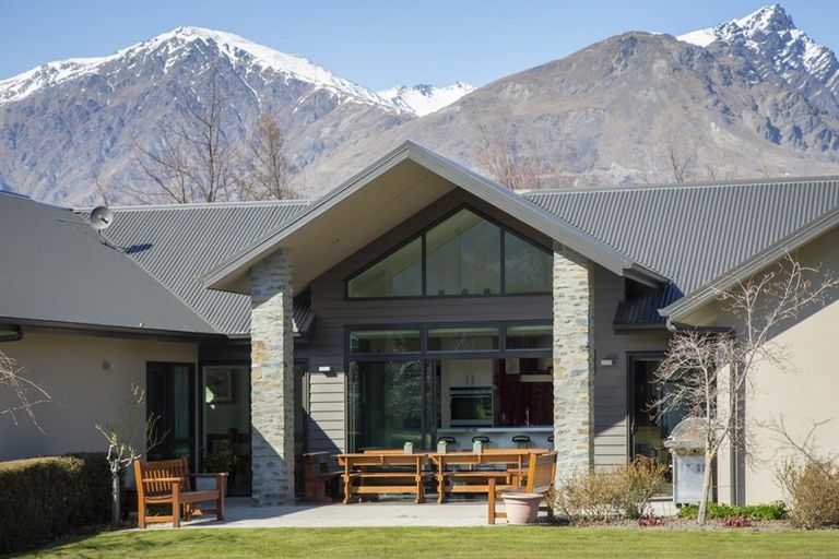Photo of property in 295 Lower Shotover Road, Speargrass Flat, Queenstown, 9371