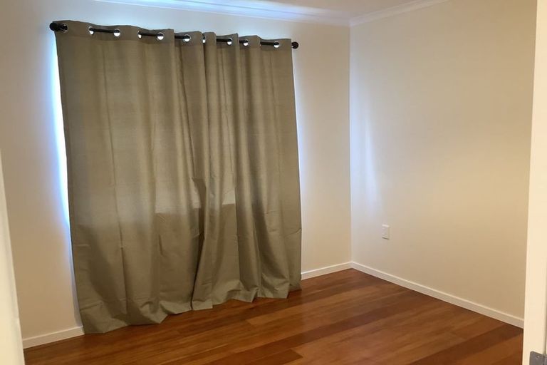 Photo of property in 20 Robertson Street, Elderslea, Upper Hutt, 5018