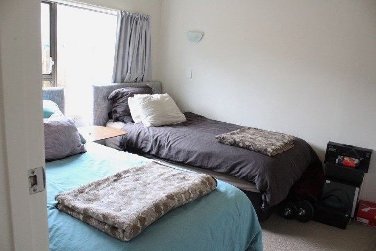 Photo of property in 1/53 Butley Drive, Farm Cove, Auckland, 2012