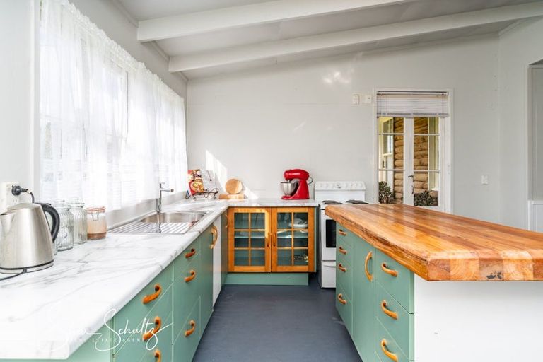 Photo of property in 353 Gorge Road, Maungaturoto, 0588