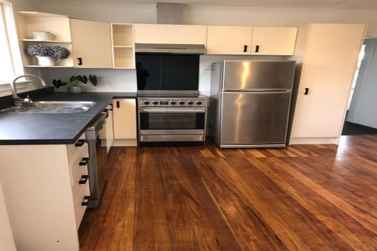 Photo of property in 5 Gunn Street, Te Anau, 9600