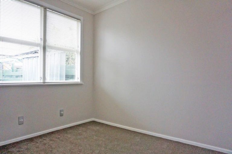 Photo of property in 72f Queen Street West, Levin, 5510