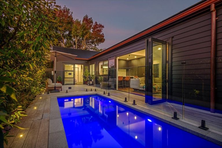 Photo of property in 65 Stanley Avenue, Palmerston North, 4414
