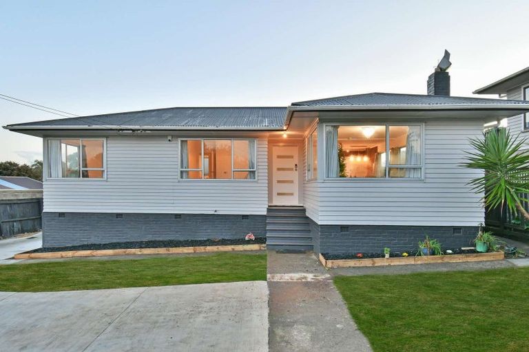 Photo of property in 103 Beaumonts Way, Manurewa, Auckland, 2102