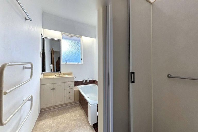 Photo of property in 347b Te Moana Road, Waikanae, 5036