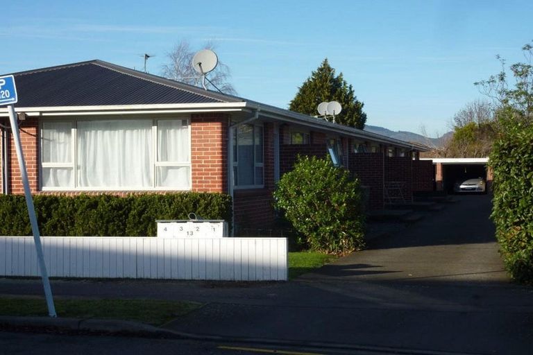 Photo of property in 2/13 Nelson Street, Riccarton, Christchurch, 8011