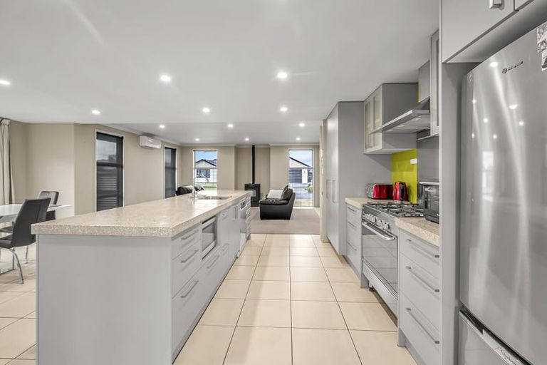 Photo of property in 14 Torbay Avenue, Huntingdon, Ashburton, 7774