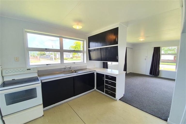 Photo of property in 11 Bruce Place, Highbury, Palmerston North, 4412