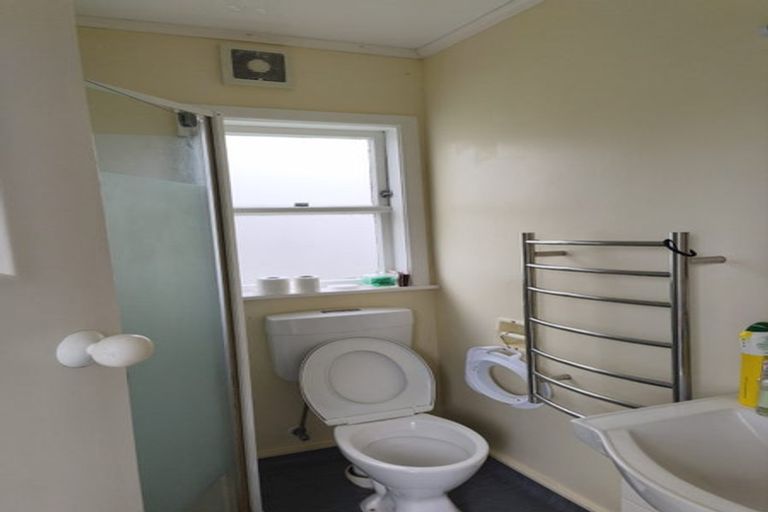 Photo of property in 327 Adelaide Road, Newtown, Wellington, 6021