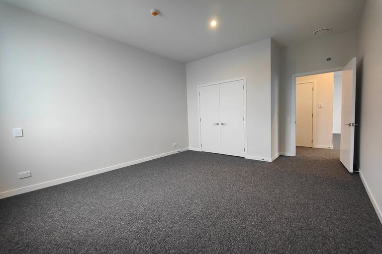 Photo of property in 1 Milne Terrace, Island Bay, Wellington, 6023