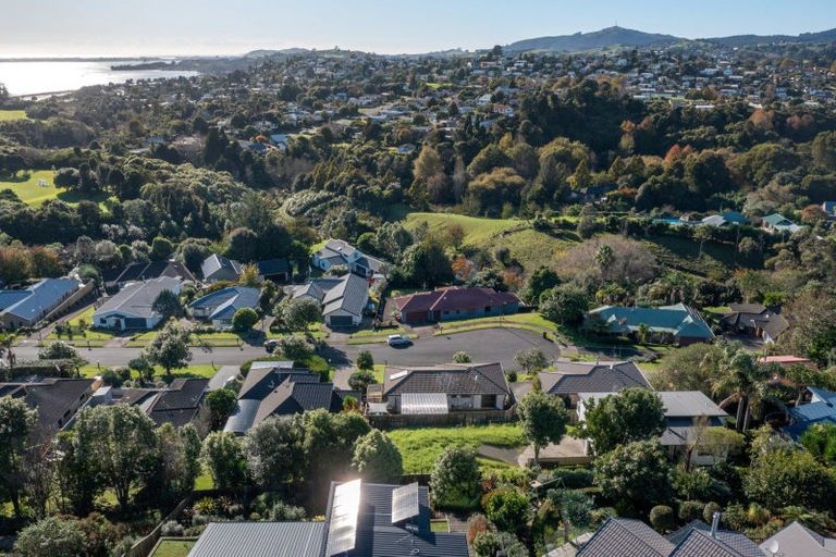 Photo of property in 32a Waipuna Grove, Welcome Bay, Tauranga, 3112