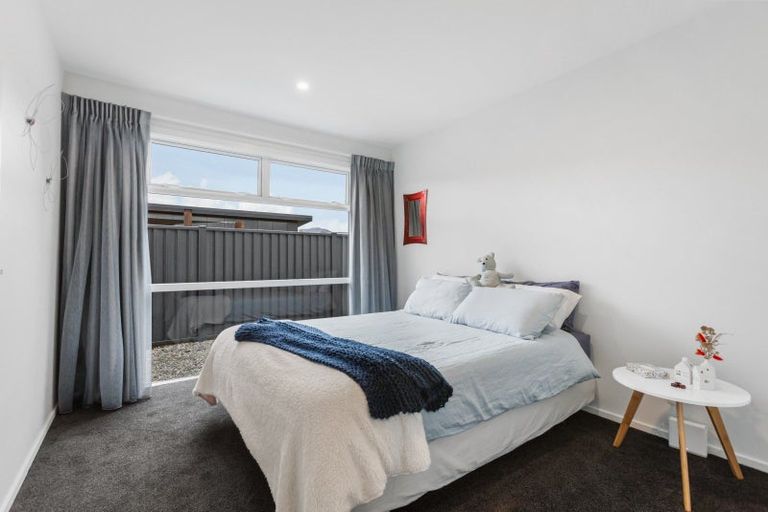 Photo of property in 16 Hosking Drive, Cromwell, 9310