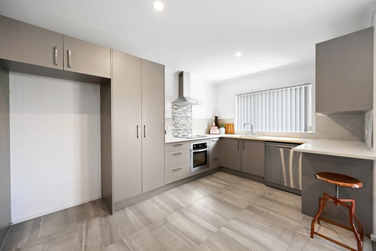 Photo of property in 10 Charlotte Crescent, Dinsdale, Hamilton, 3204