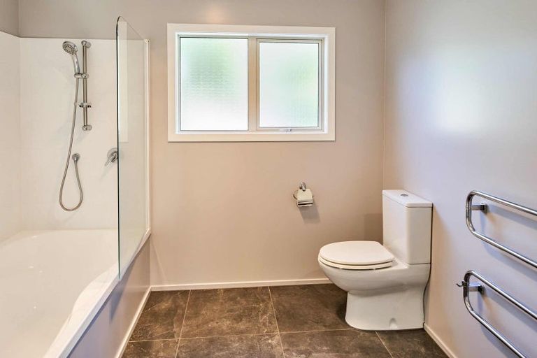 Photo of property in 999 Moonshine Road, Judgeford, Porirua, 5381