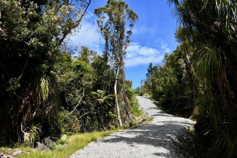 Photo of property in 76a Eco Place, Little Wanganui, Karamea, 7893