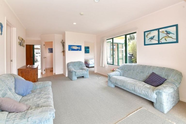 Photo of property in 357 Mahurangi East Road, Snells Beach, 0920