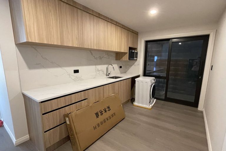 Photo of property in 17 Ridgehill Rise, Flat Bush, Auckland, 2019