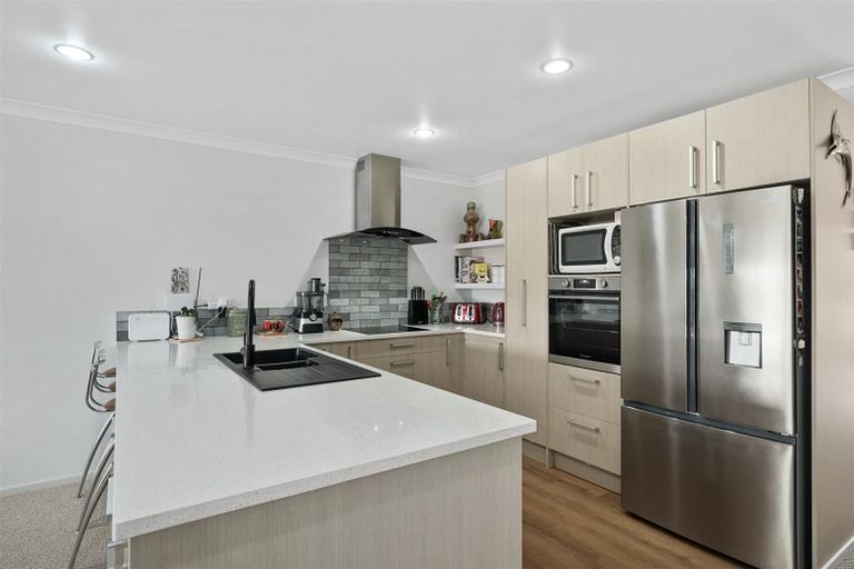 Photo of property in Santa Rosa, 52/340 Gulf Harbour Drive, Gulf Harbour, Whangaparaoa, 0930