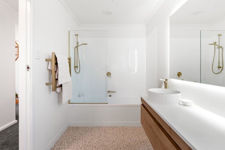 Photo of property in 22 Glenelg Street, Bradford, Dunedin, 9011