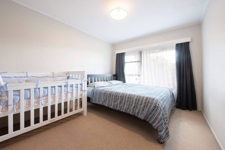 Photo of property in 1/22 Margaret Place, Milford, Auckland, 0620