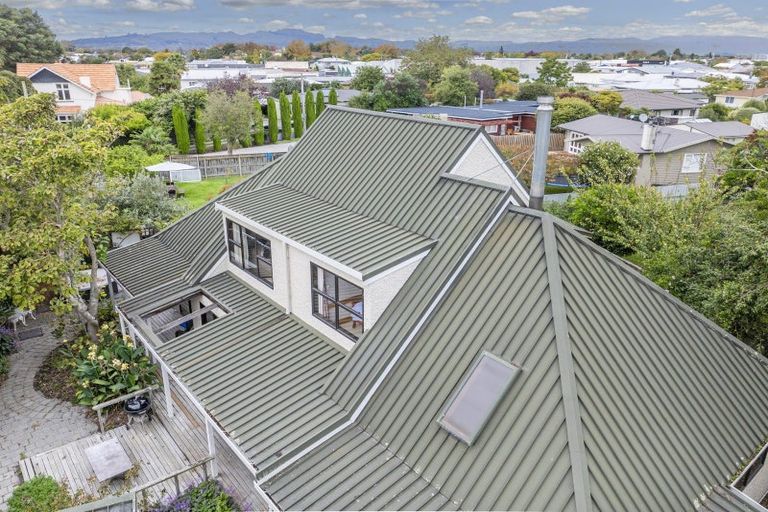 Photo of property in 115a Frederick Street, Mayfair, Hastings, 4122