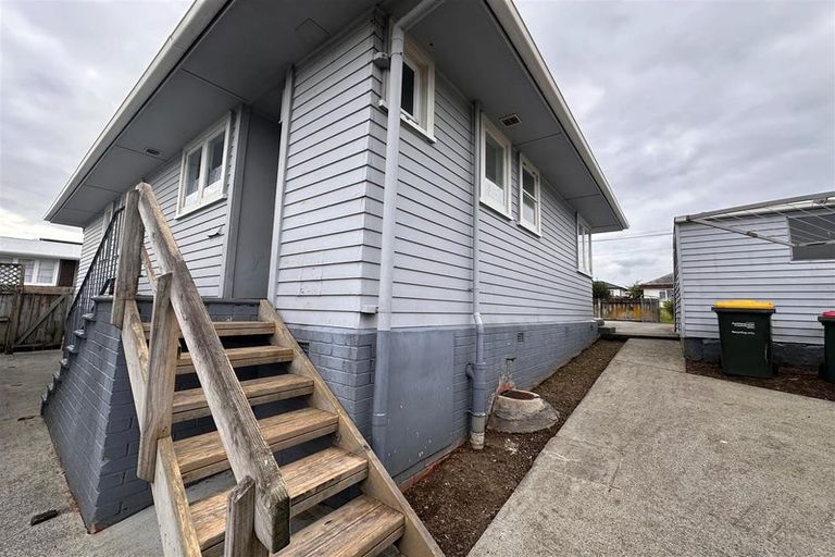 Photo of property in 18 Bolton Place, Otara, Auckland, 2023