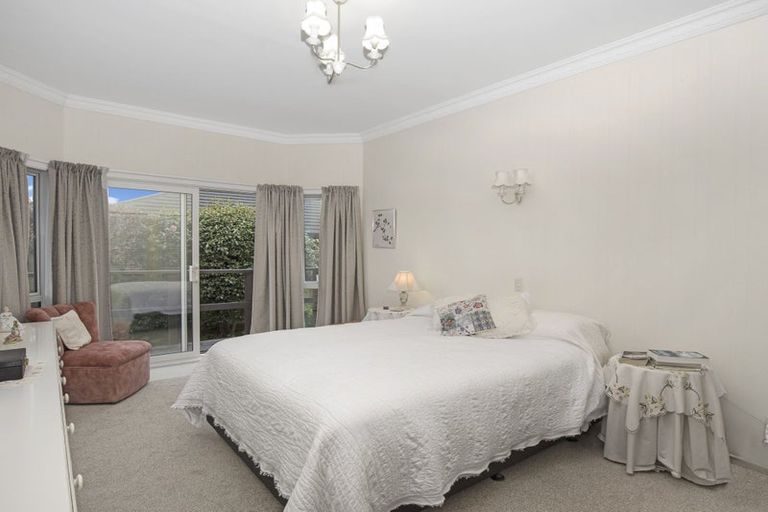 Photo of property in 11a Arthur Grove, Waikanae, 5036