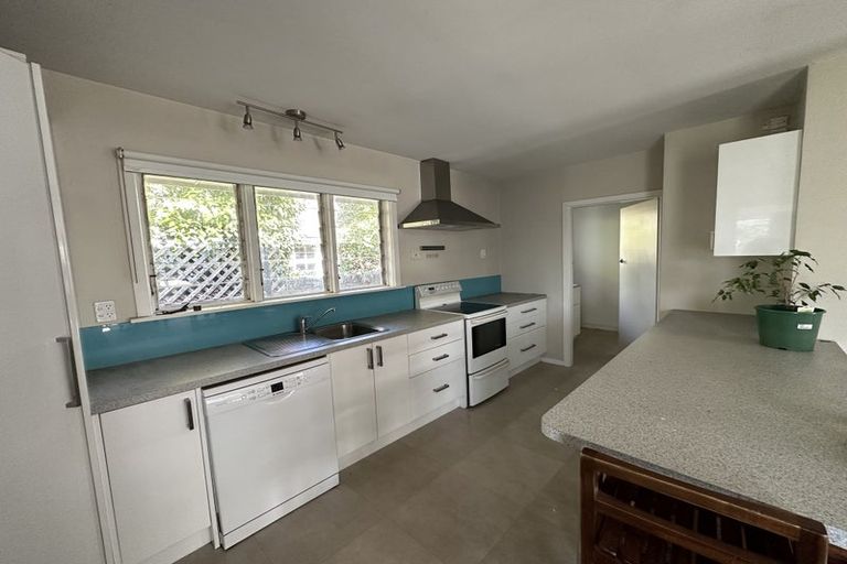 Photo of property in 228 Avonhead Road, Avonhead, Christchurch, 8042