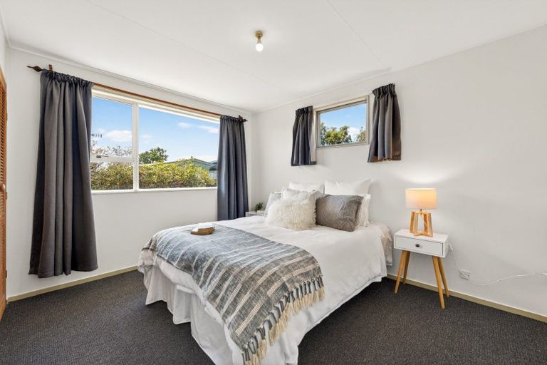 Photo of property in 5 Beaumont Place, Westbrook, Palmerston North, 4412