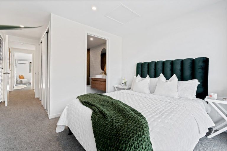 Photo of property in 51 Ryan Loop, Jacks Point, 9371