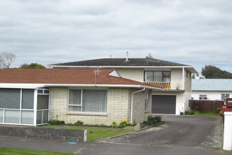 Photo of property in 30 Clemow Road, Fitzroy, New Plymouth, 4312