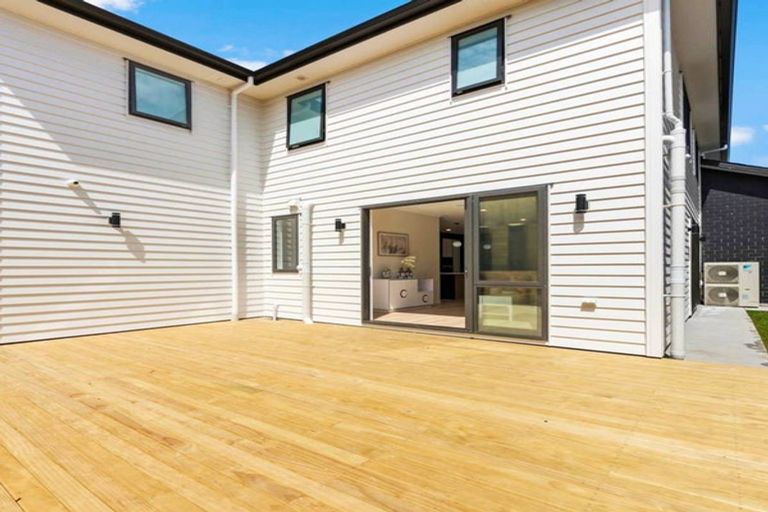 Photo of property in 18 Evergreen Parade, Rosehill, Papakura, 2113