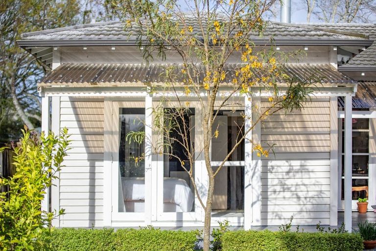 Photo of property in 24 Kitchener Street, Claudelands, Hamilton, 3214