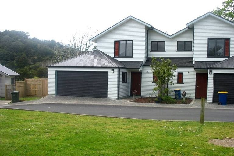 Photo of property in 7/11 The Avenue, Albany, Auckland, 0632