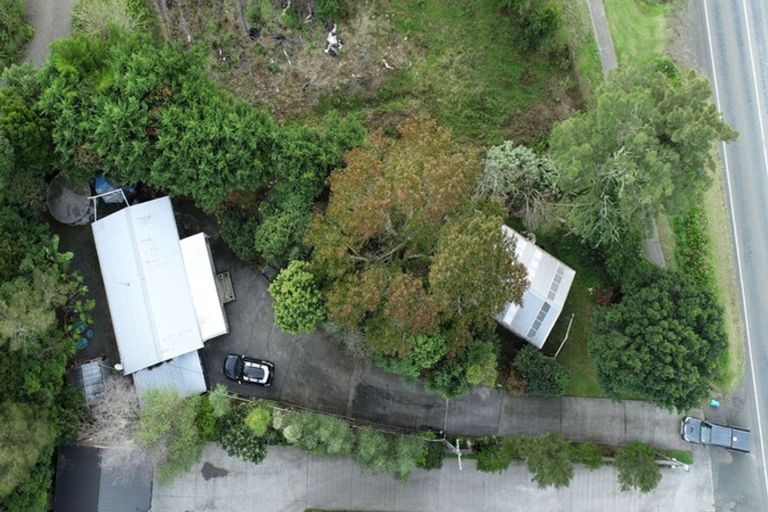 Photo of property in 1913 Paparoa Valley Road, Paparoa, 0571