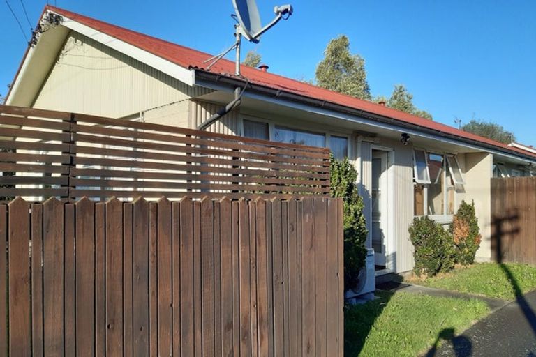 Photo of property in 1/129 Geraldine Street, Edgeware, Christchurch, 8013