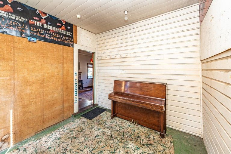 Photo of property in 10 Mowhanau Drive, Kai Iwi, Whanganui, 4574