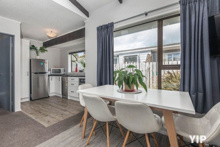 Photo of property in 6a Tarawera Road, Johnsonville, Wellington, 6037