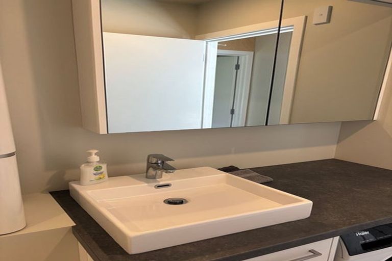 Photo of property in 6c Champion Street, Ranui, Porirua, 5024