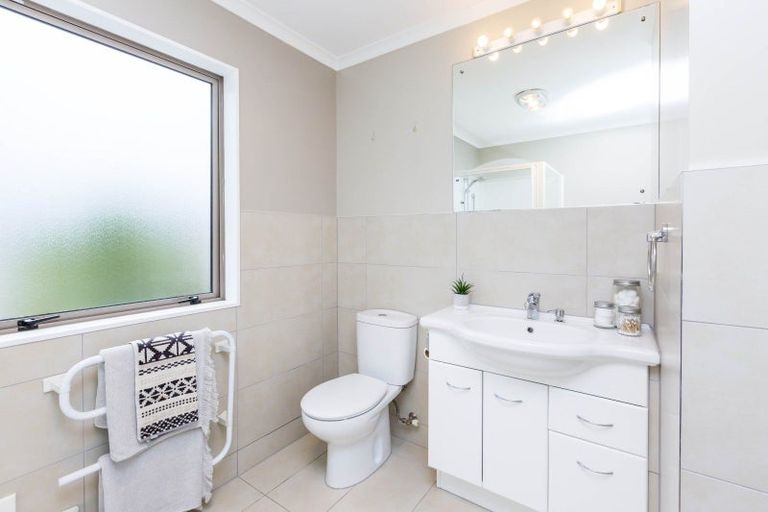 Photo of property in 48 Evergreen Crescent, Trentham, Upper Hutt, 5018