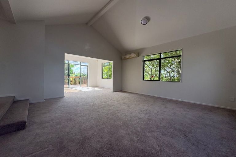 Photo of property in 668 Redoubt Road, Flat Bush, Auckland, 2019