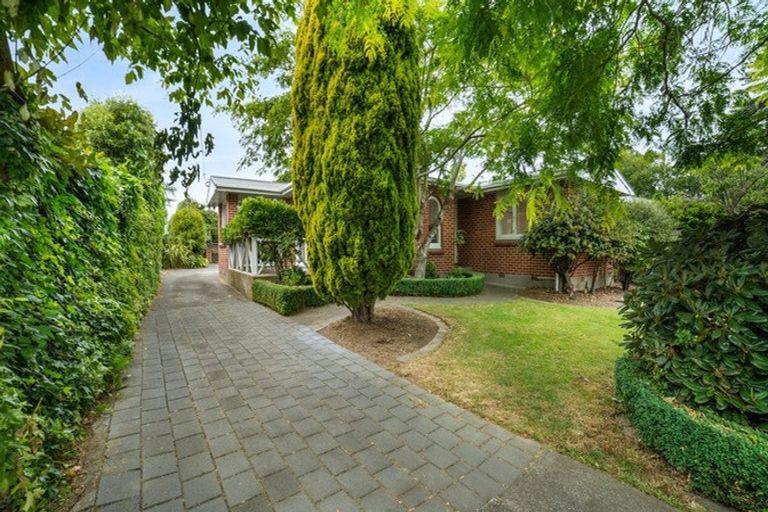 Photo of property in 58 Balrudry Street, Avonhead, Christchurch, 8042