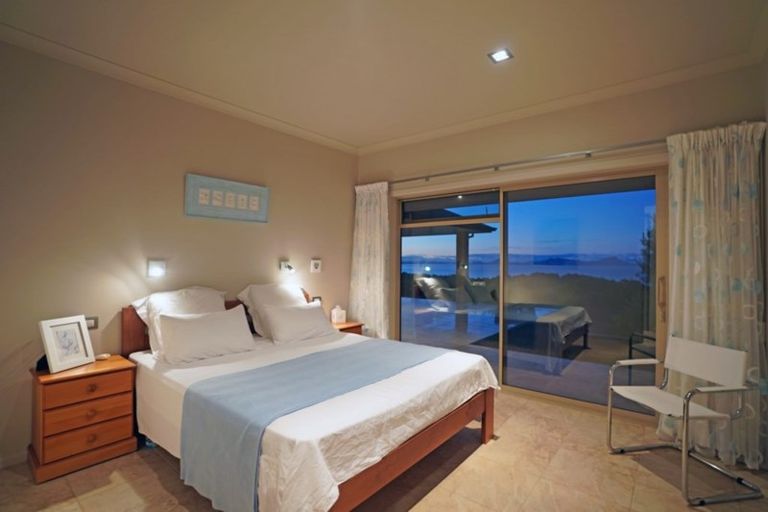 Photo of property in 978 Cove Road, Waipu, 0582