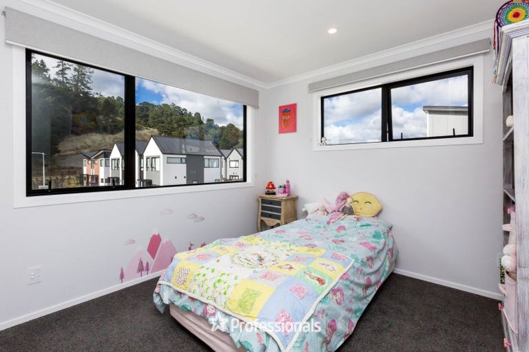 Photo of property in 24 Reakes Crescent, Wallaceville, Upper Hutt, 5018