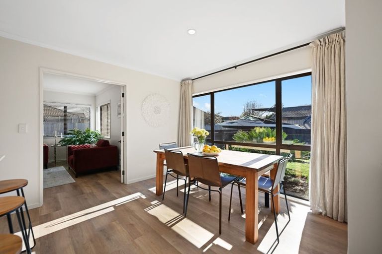 Photo of property in 27 Ravenscourt Place, Huntington, Hamilton, 3210