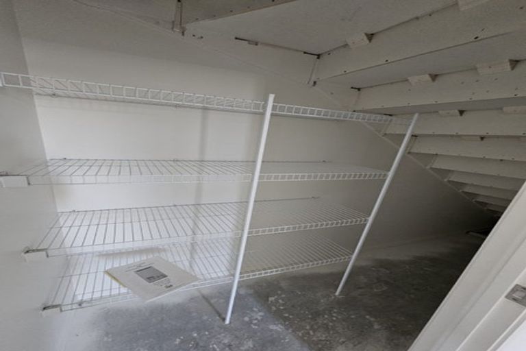 Photo of property in 1 Gadsby Place, Hamilton East, Hamilton, 3216