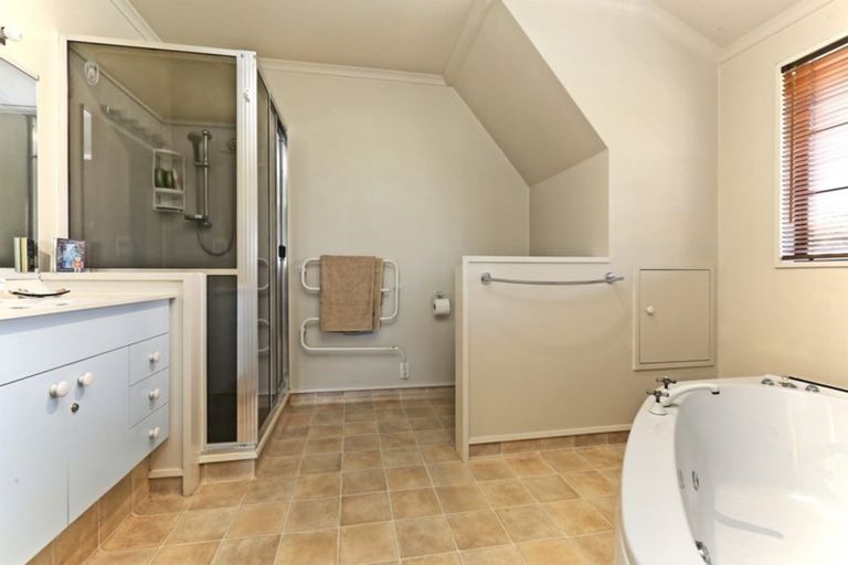 Photo of property in 1228 Howard Street, Parkvale, Hastings, 4122