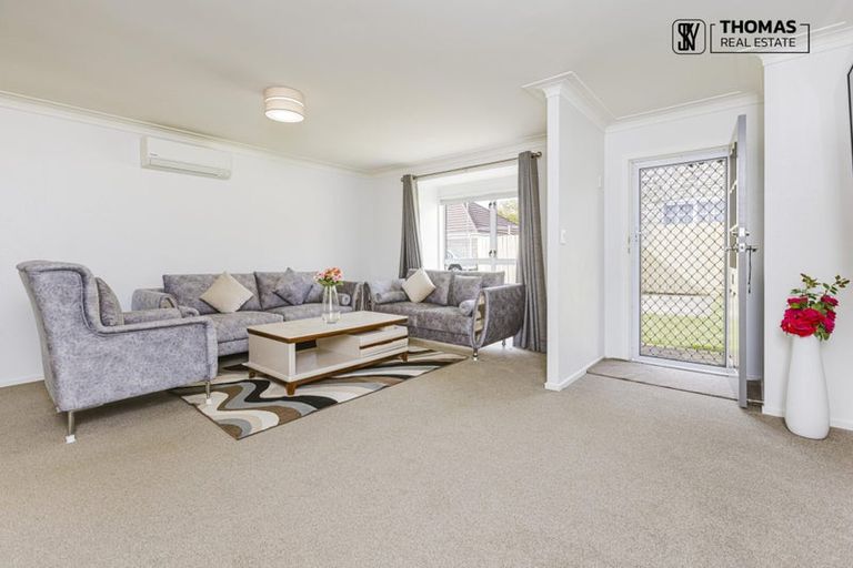 Photo of property in 2/2 Tampin Road, Hillpark, Auckland, 2102