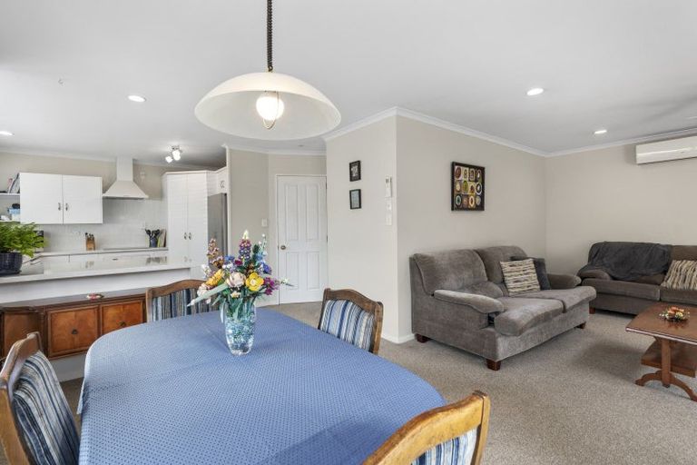 Photo of property in 4b Kowhai Street, Tauranga South, Tauranga, 3112