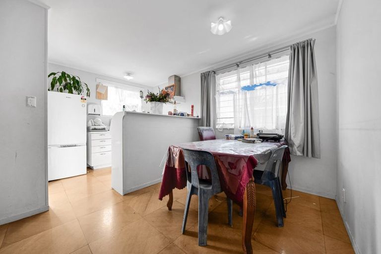 Photo of property in 2/30 Coombe Avenue, Otara, Auckland, 2023